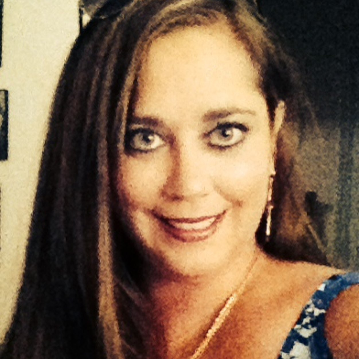 Grateful friend, Healthcare Administrator, lover of Lake Murray, Sullivan's Island & the Lowcountry, Gamecocks, live music, travel, and living in SC.