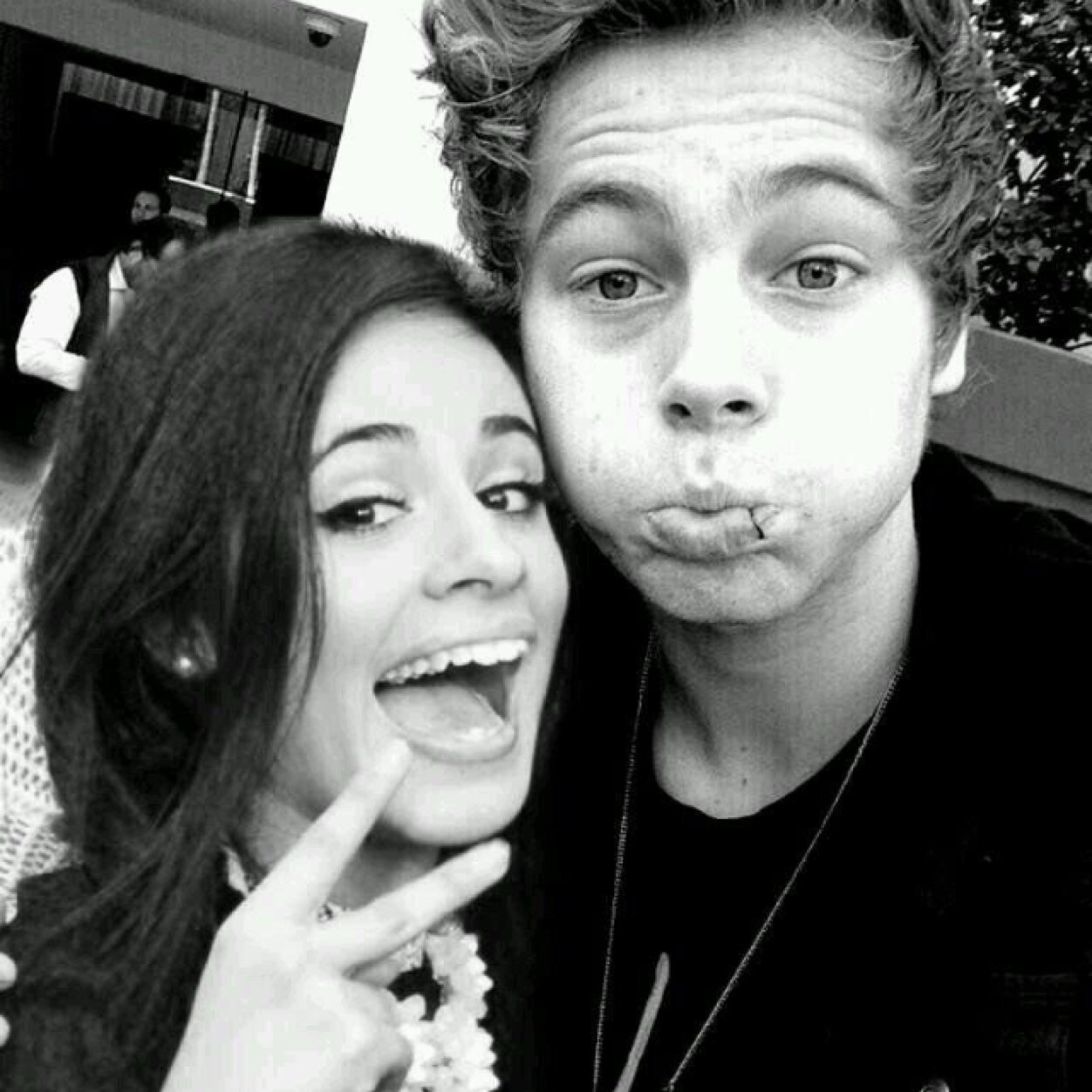 HemmingsPRP's profile picture. Phoenix and Camila are my everything.