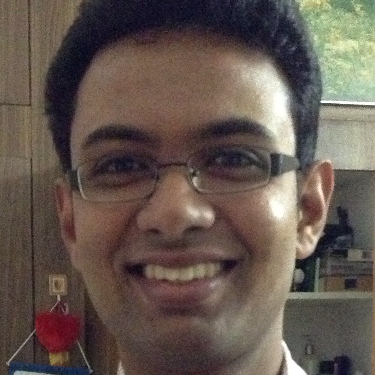 A pediatrician by profession. A proud Indian. I believe that humanity is above any religion. Nature lover. Moderate political views.