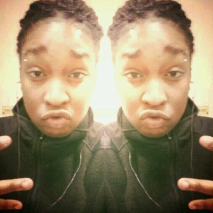 singlee lesbiann waitin for love _. I loveee hard & get F*** everytime smh but my heart is good