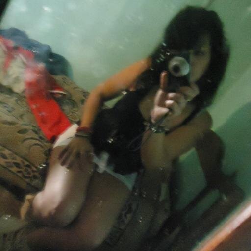 Simpatìca, Humilde, Buena, Cariñosa, Y En Busca De Un Amor...♥