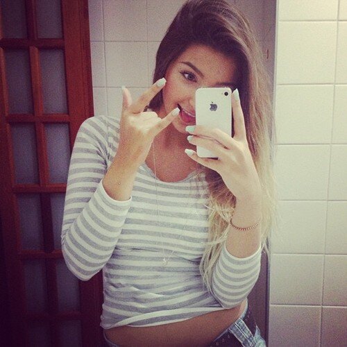 TheodosiaLofton's profile picture. Your crush + fast replies = best feeling.