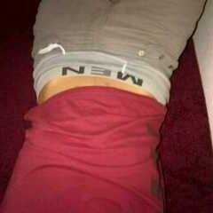 شاب هادء طيب بحب الخير لناس كلها