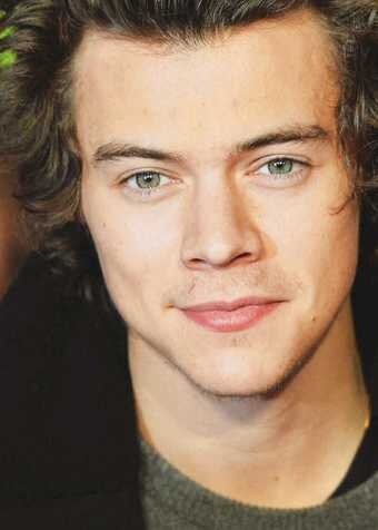 ThisIsHarryOMG's profile picture. Los 5 idiotas.