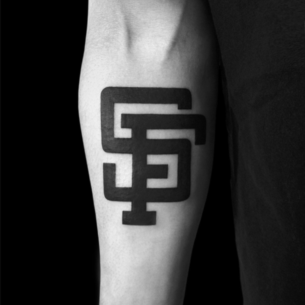 SF тату