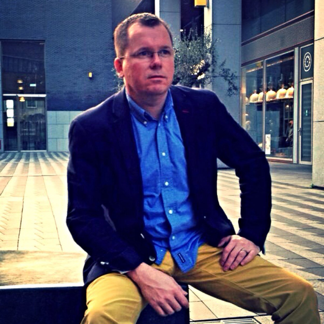 JmoMols's profile picture. Managing director AC4U.