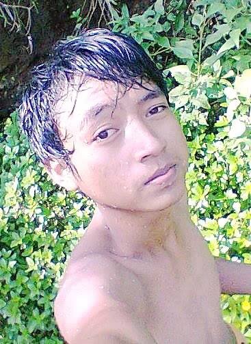You follow me a'im follow you.

Hidup di bikin senang ajah.