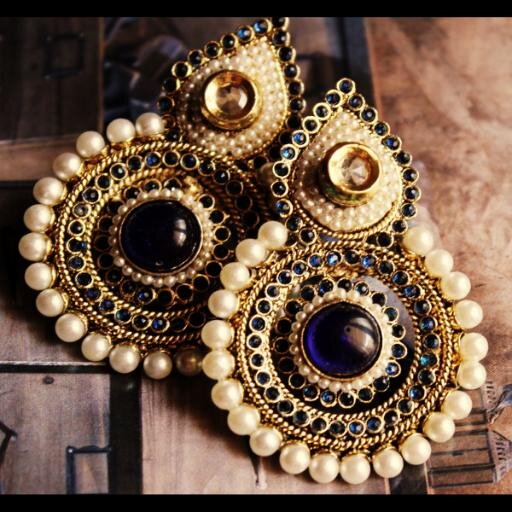 Just Jhumka is your one stop shop for imitation fashion jewelry. Exquisite designs, lowest prices, and doorstep delivery worldwide. :-)