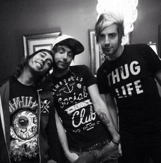 Pierce The Veil and All Time Low are my favourite bands