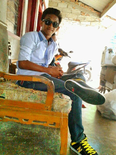 uj_yusuf's profile picture. bersusah payah di masa kini, bersenang di masa depan