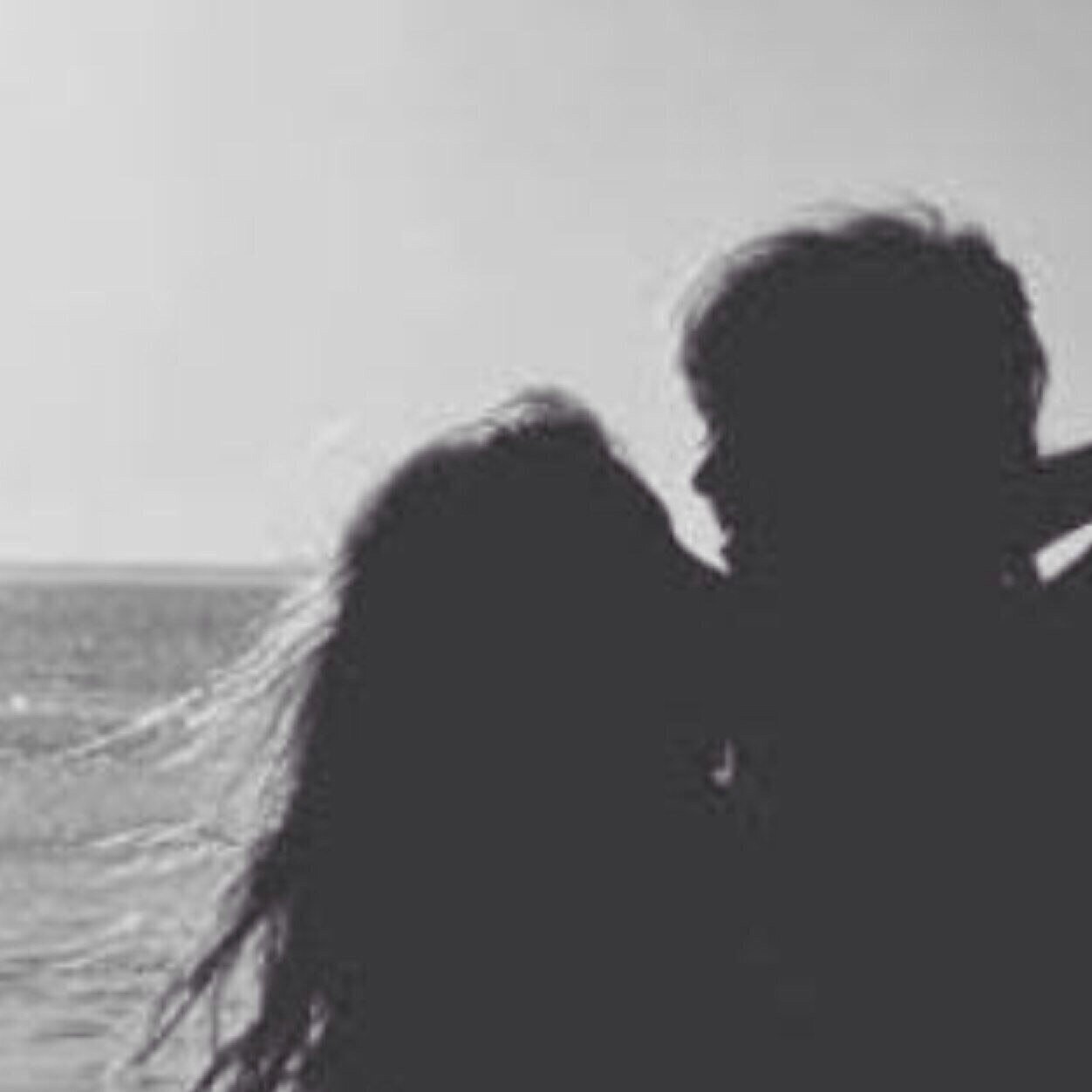 loooostsouul's profile picture. i am the 3 am friend