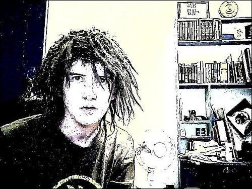 Artificialsun's profile picture. 