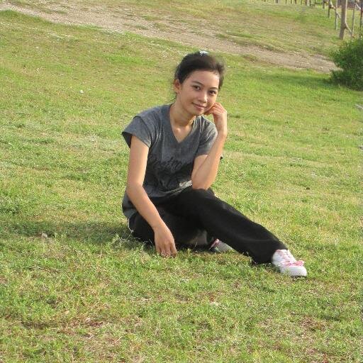 universitas tadulako
You cannot be lonely if you like the person you're alone with. _