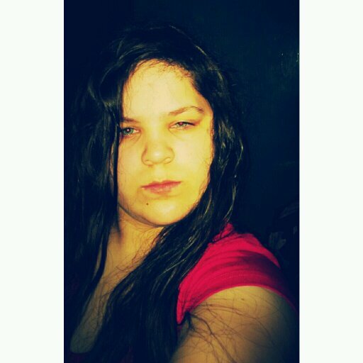 ☆★ 20 years old green eyes left handed (Music) (Animals) (WWE) Man United) (BlAcKeYeDpEaS) (follow me ill follow back) ☆★