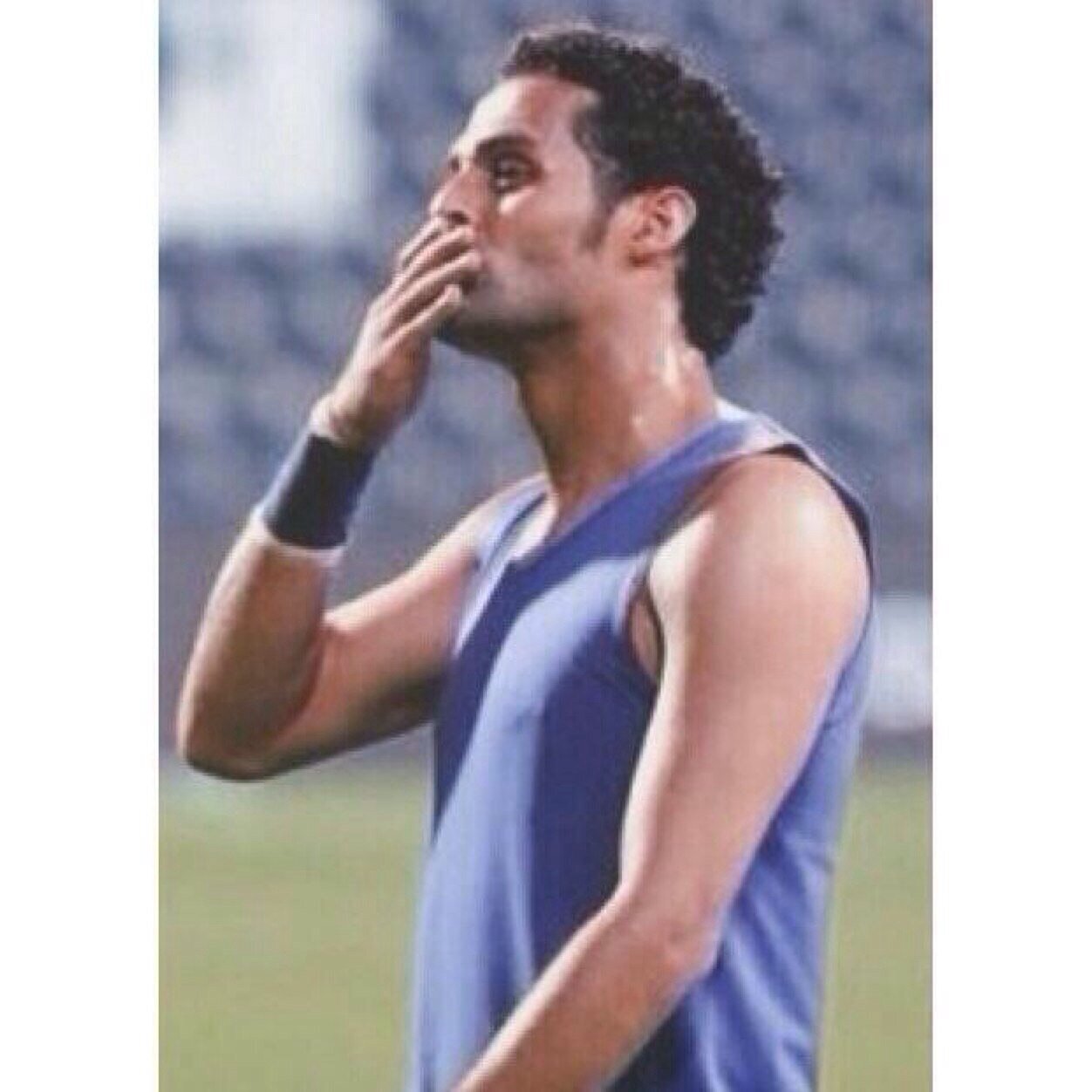سو فولو هنا @zeko_15