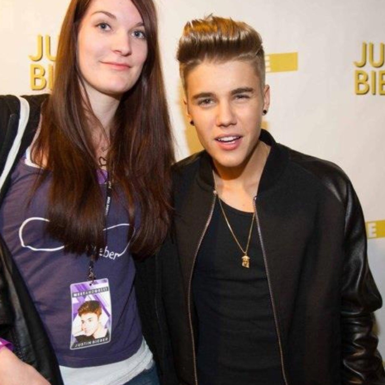 Angie; 20 ; Justin 03/31/13; Selena; artist; Fashion design student