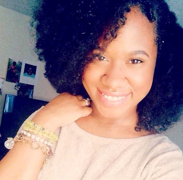 FOLLOW MY NEW ACCOUNT @__cecelia__ 


                    Thanks