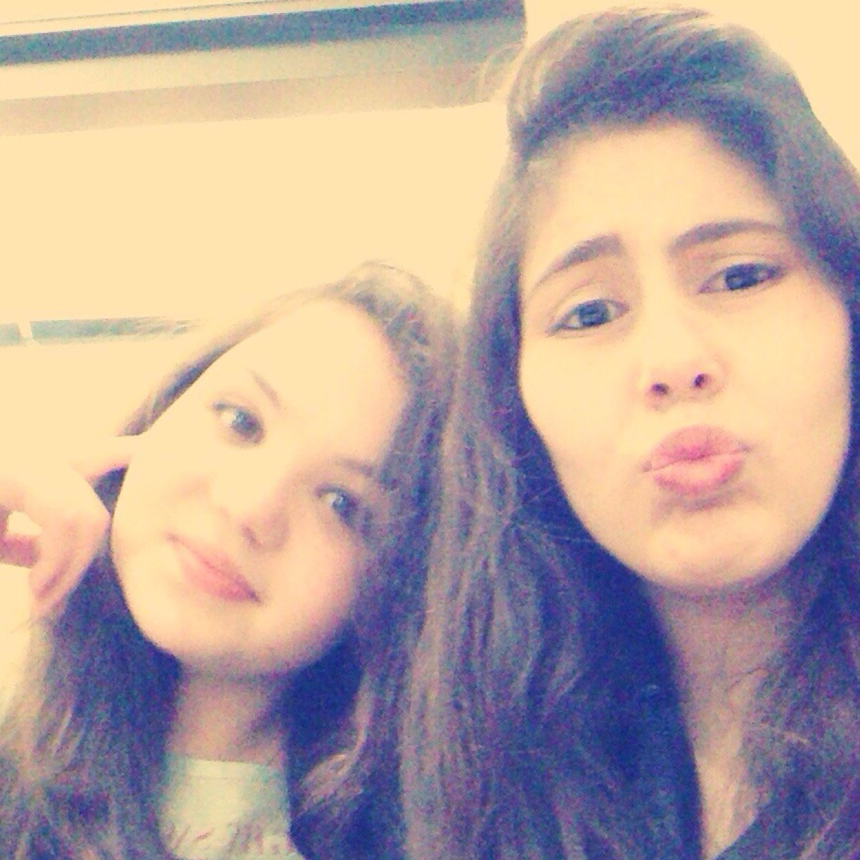 RachaChahine's profile picture. Joelle Y tadore☮