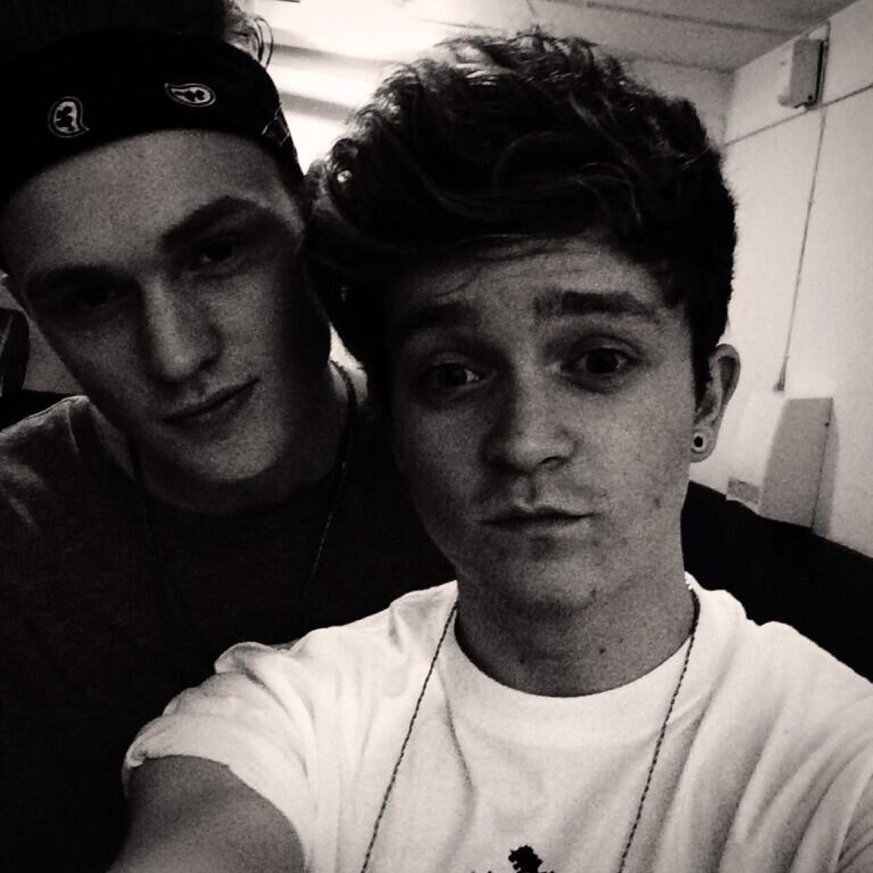 ifancyjakesims's profile picture. hi i like jake sims