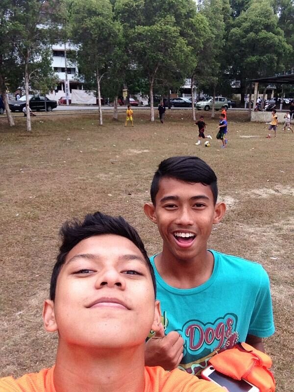 MuhdAzmeer7's profile picture. Muhammad azmeer bin ali ,6teen,simple and smart boy  #prayforgaza