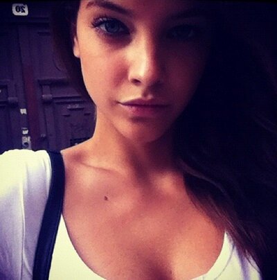 Too many girls let their past stop them from moving forward.