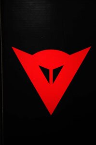 DaineseProShop's profile picture. Magasin Dainese ProShop Bastille. Suivez notre activité, nos opérations et nos événements autour de l'équipement #moto du #motard