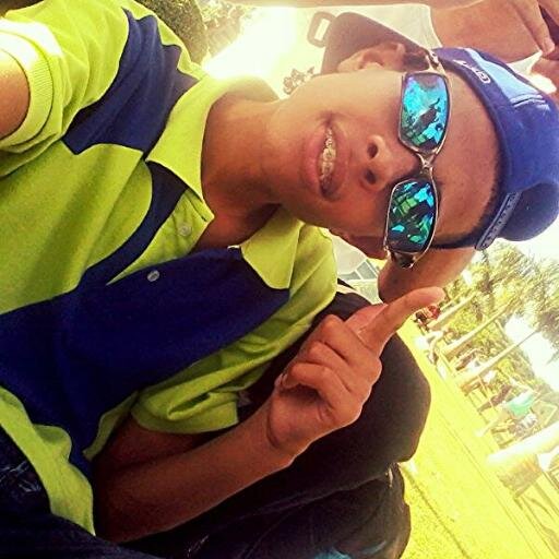 whats: 958793774
