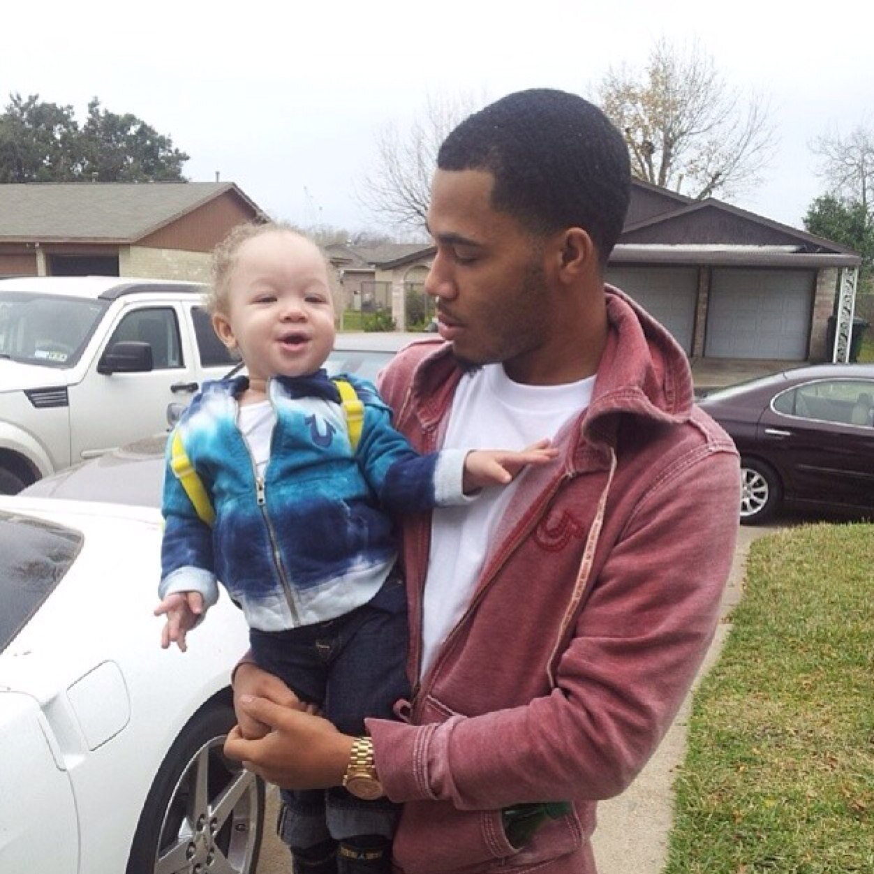 If Hustlas Aint welcome im Happy To Leave! U aint takin shit take one to the Head nigga! We tryna come up my Team Winnin G.I.P Lee! Baby J my Life! Migos