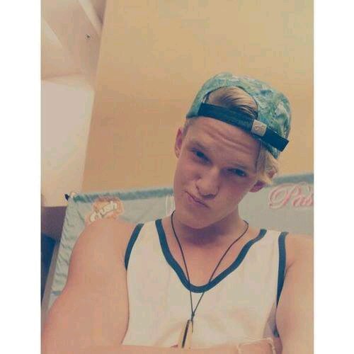 Cody Simpson`s hotter than the sun • Alli Simpson`s a goddess | Supporting them since they`ve started