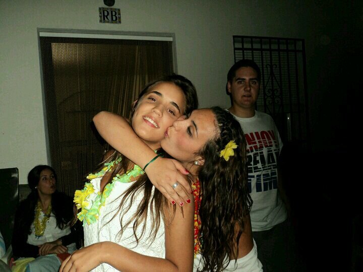 miryam_csantos's profile picture. Buscando estrellas perdidas. Si me cortan los pies me salen alas....