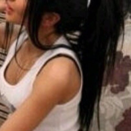 bonogujagaz's profile picture. عَ ــطني بـس وآحــِد يشـُبهه ع ــيوونگ وآن طلع يشـِبهگ واللههَ لـــ آخونگ