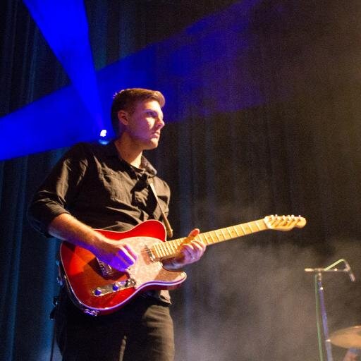 Co-founder of The Church Collective // Graphics & Web at http://t.co/7zjfsMmcqP // I also play guitar