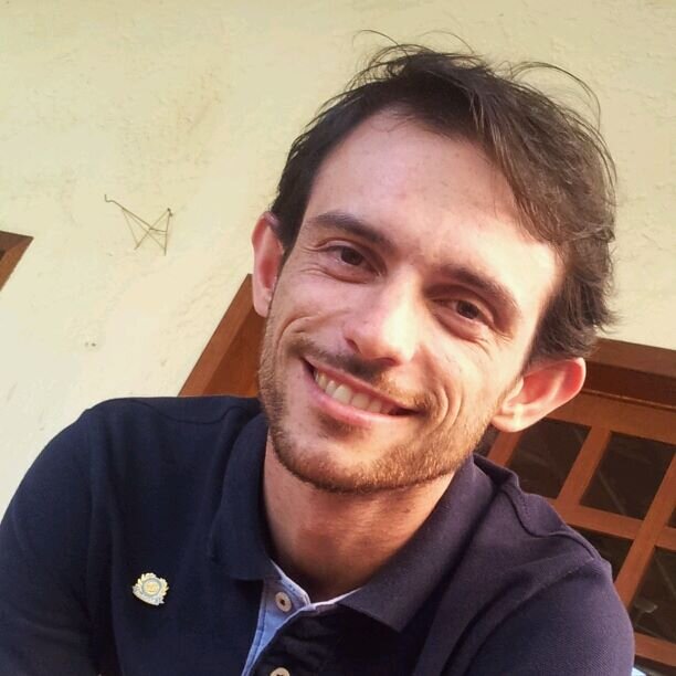 ViniciusEscupa's profile picture. Empreendedor do Método DeRose - Diretor de expansão na Unidade Asa Norte.