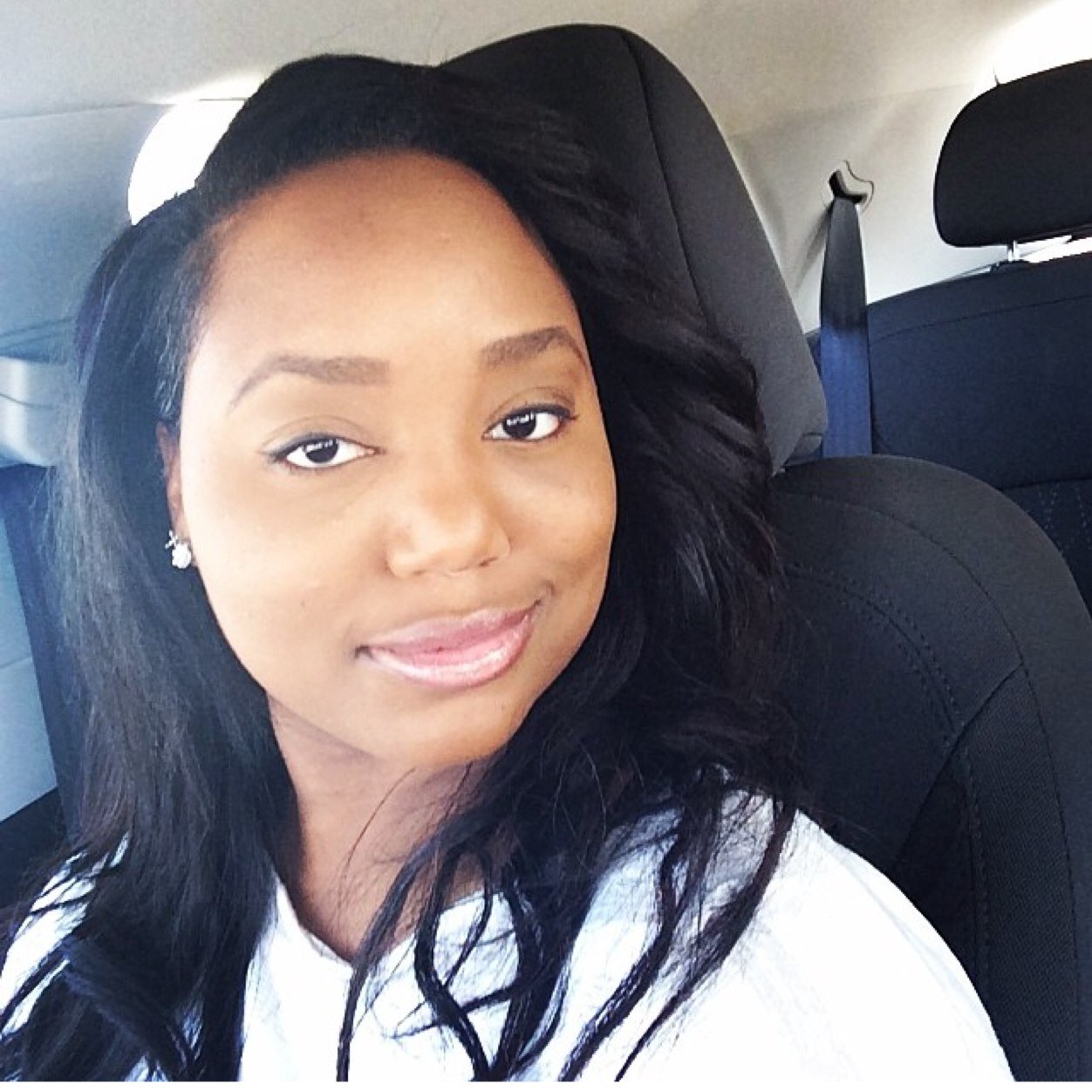 mizzt_'s profile picture. Living for the moment and thanking God for the day~God and Family 1st