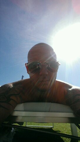 stuarts1979's profile picture. FFC supporter since birth, #loves a beer #dont blag a blagger #ur mum will love me #only one club in fulham