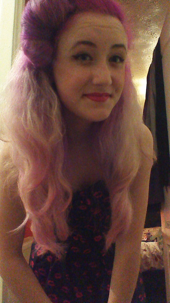 devilstrapper14's profile picture. Anything action or supernatural i will enjoy. Classic rock and modern screamo. I love #the1975