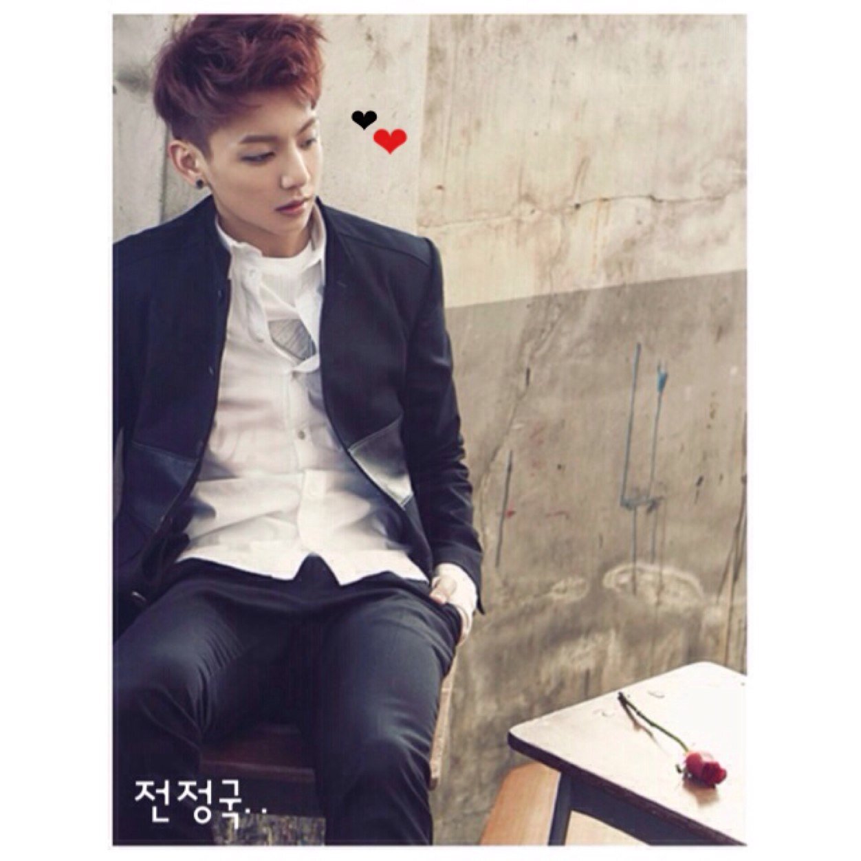 ★ยองครับ! ผมมีนามว่า'จอนจัด(?)' ครับ!★ |พี่เตี้ยของกี้:@Jimin_BTS9 | กิ๊กสุดหล่อ:♡ @MZiTao68 |♡Loading.........♡
#โนเวิ้งไลน์