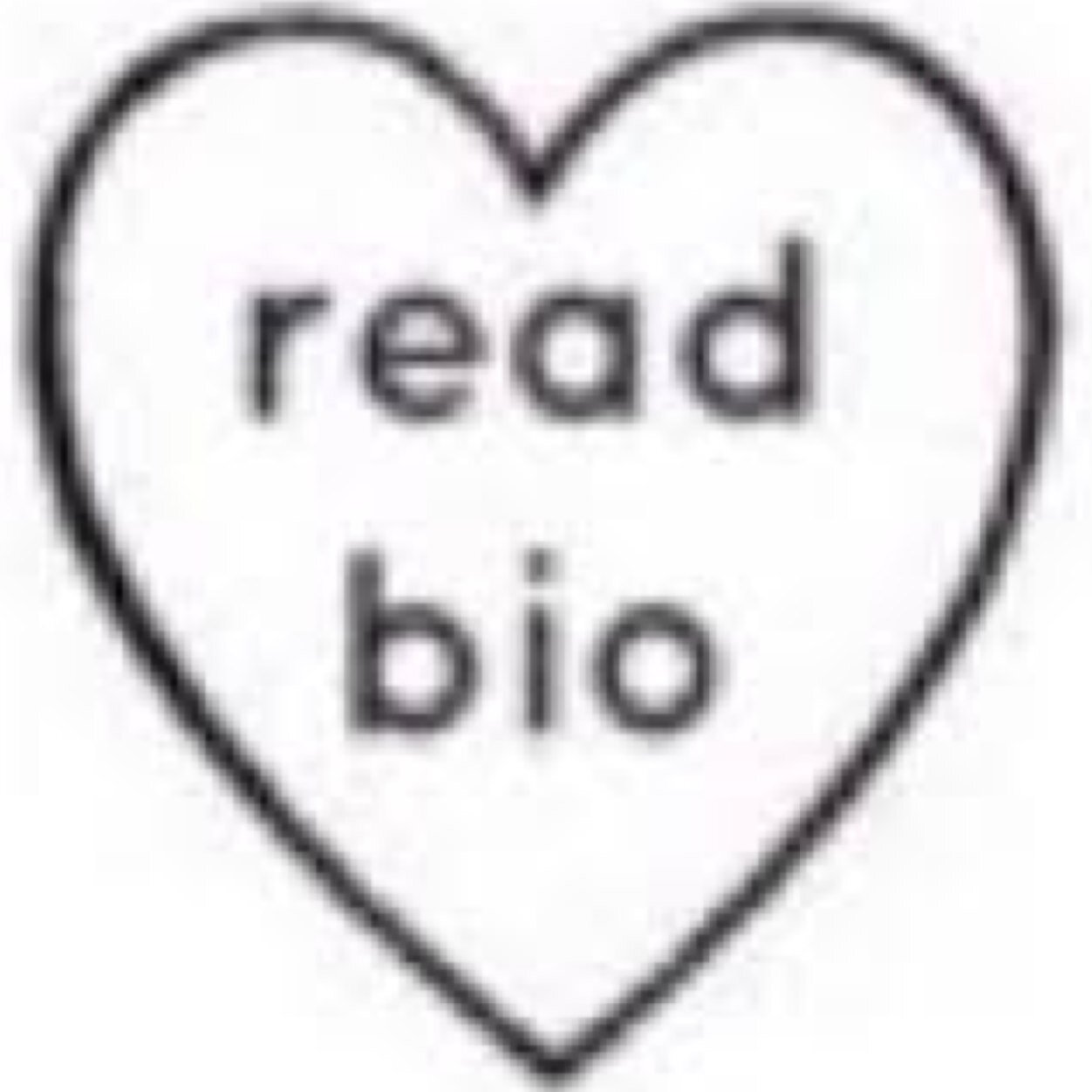 Hey cutie dont follow me :).. Follow @xbizzlefteminem instead. i love you so much have a great day and smile because you are beautiful. Fave my tweet when done