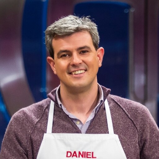 Fans de Daniel, aspirante de MasterChef 2. La música, las artes y la cocina son placeres de la vida. Cocinó con un lavavajillas y ahora busca nuevos #MasterChef