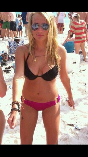 whitegirls365's profile picture. White girls everyday. why not join the club. DM, kik & Snapchat whitegirls365  why not have a nice day...smile #anonymous #nudes #clothes 18+