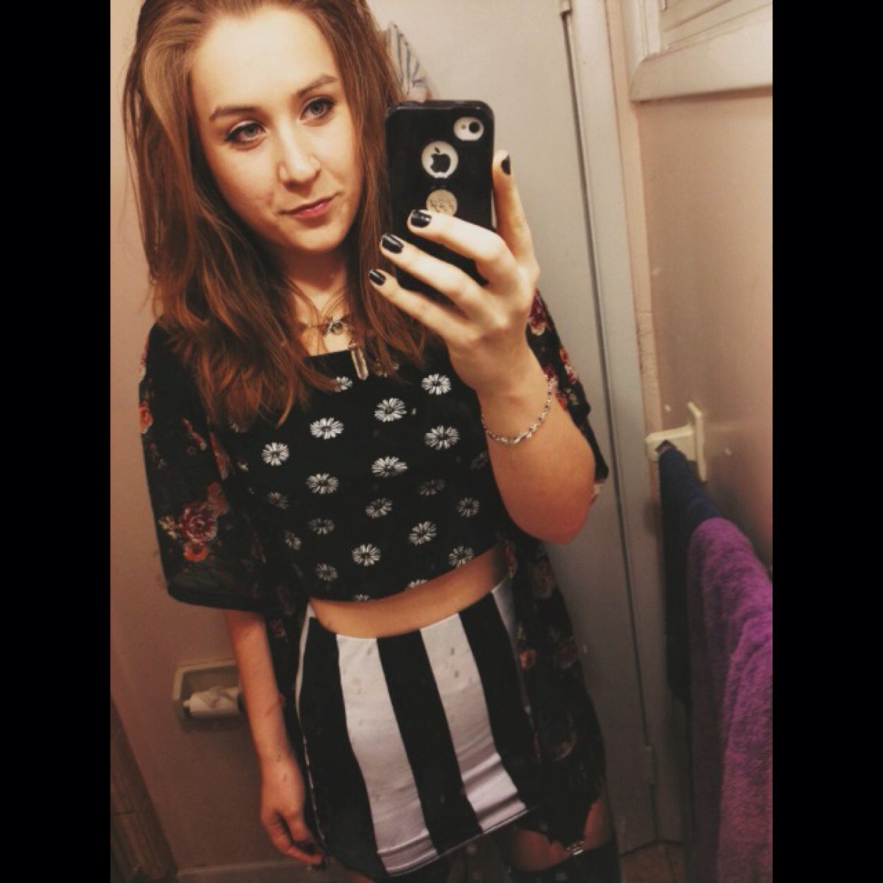 AccioWombat's profile picture. when there is nothing left to burn,
you have to set yourself on fire