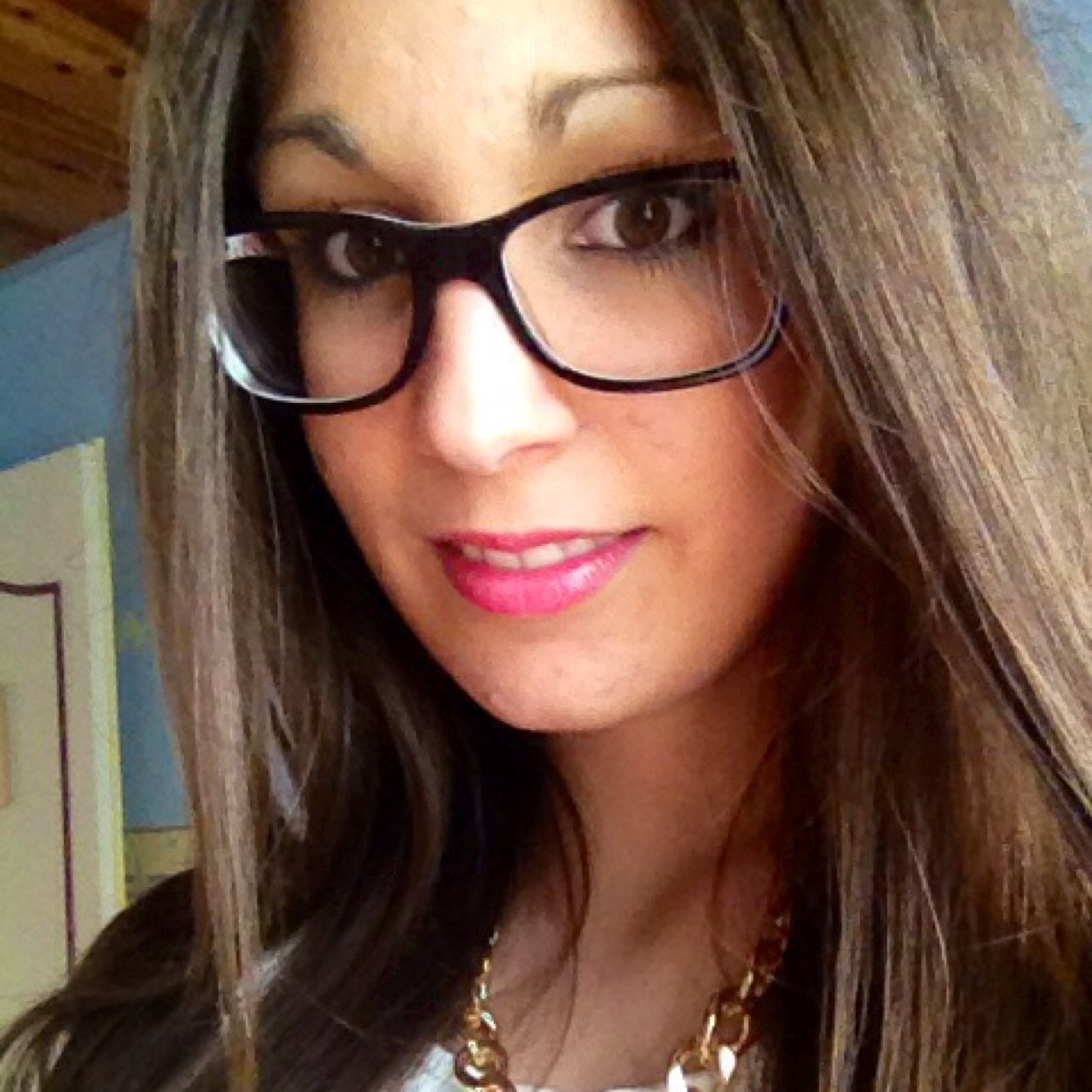 MaryineWatiB's profile picture. 