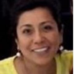 Agradecida de cada cosa vivida, de cada opción tomada mas allá de sus resultados ya que de ellas aprendí. Apasionada de mi familia y mi trabajo.