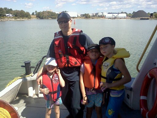 mohr_ron's profile picture. Married with 4 beautiful daughters. Member of the Canadian Coast Guard Auxiliary Unit, COMRA.