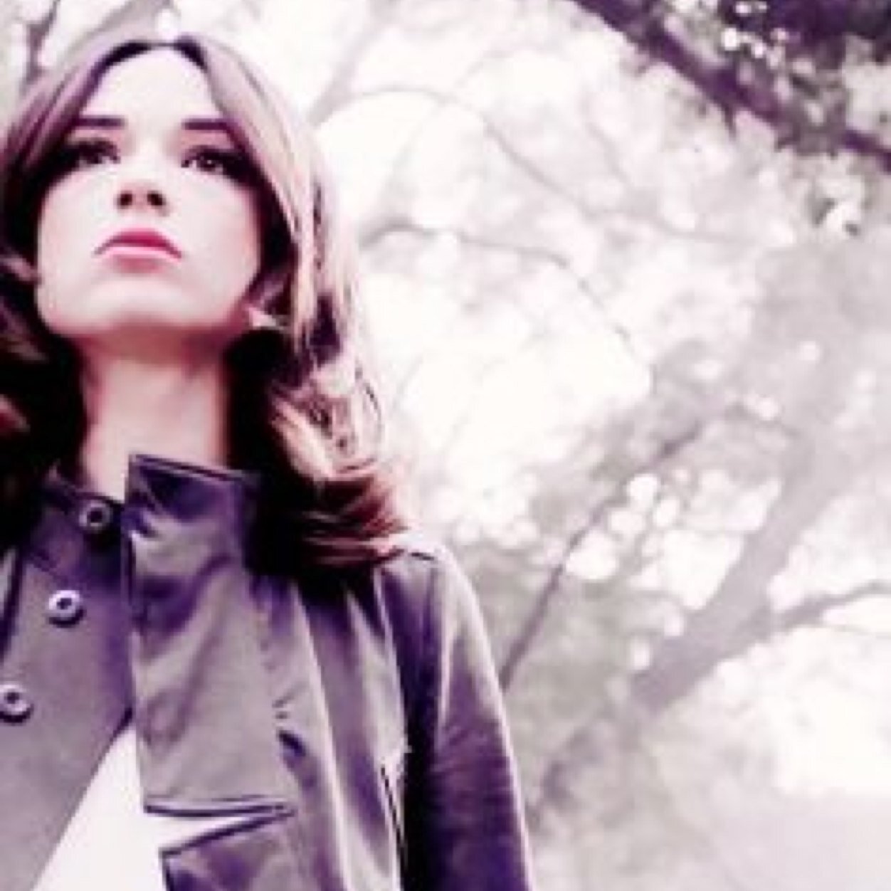 •Standing in a light that won't fade• Trying to find Scott so I can be in the arms of my first love [TW RP|Single|Scallison Only]
