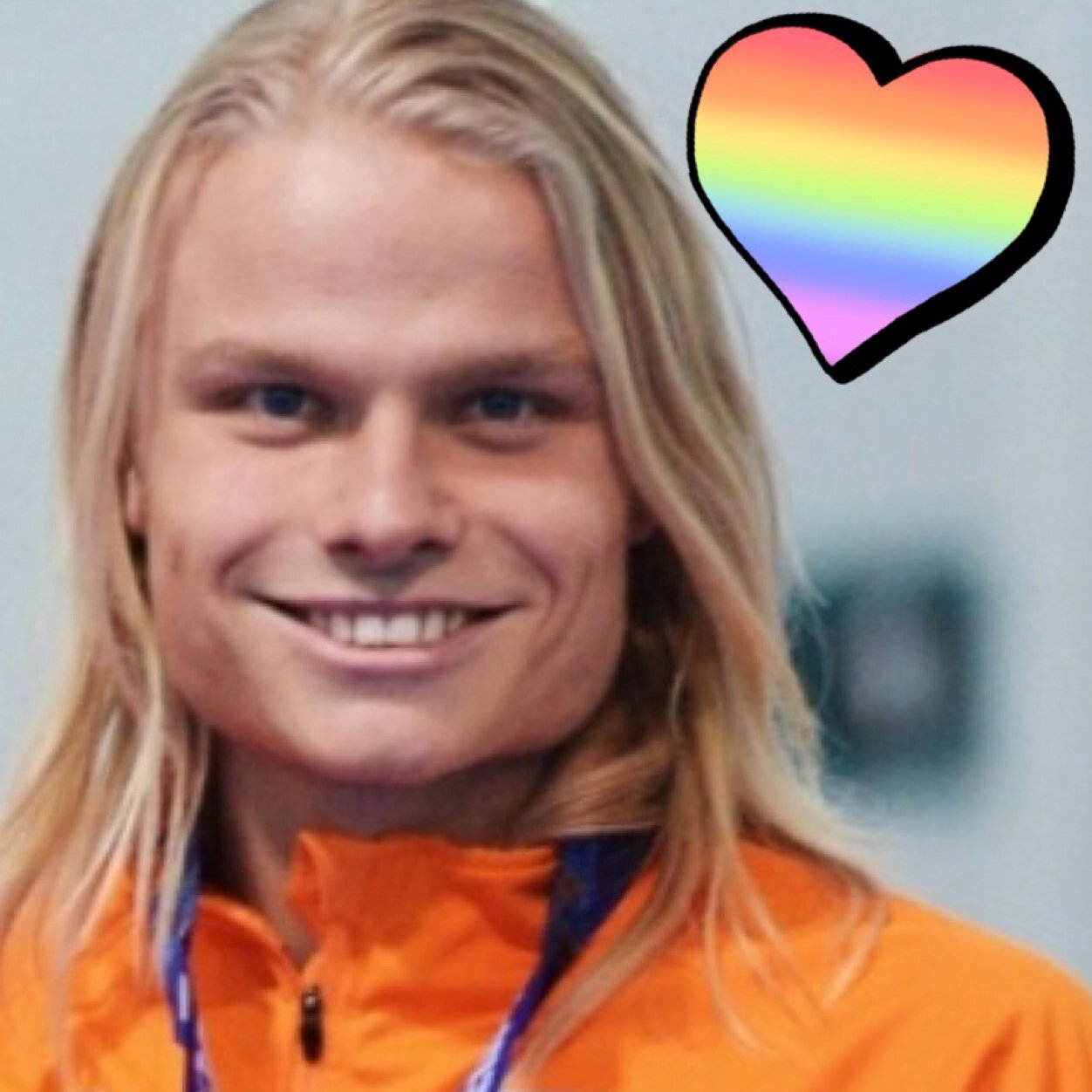 Koen Verweij, 17 jaar, girl, heeft op dezelfde basisschool en schaatsclub als Koen gezeten, verliefd op Koen zijn lieve lach (Followed by Koen since 07-10-2014)