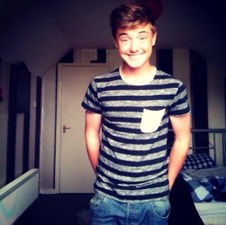 GrahamdoddsGCC's profile picture. Graham Dodds
Glenrothes Cricket Club
15✌️