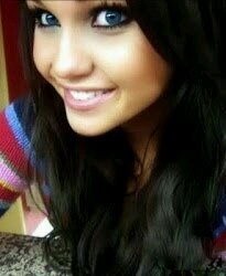 I'm : Belieber .Directioner .Abrahamer           Me gusta sacar sonrisas^^