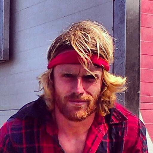 Ander_athlete's profile picture. En busca del equilibrio. Siempre ligado al deporte. Amante de la naturaleza y la historia. Luchando por un entorno mejor. Heavy & Hard Rock