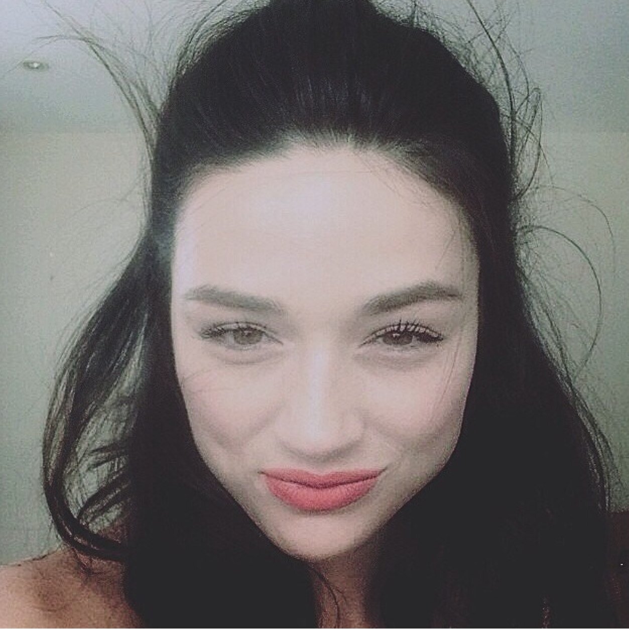 Source Crystal Reed On Twitter Crystal Sans Maquillage Http T